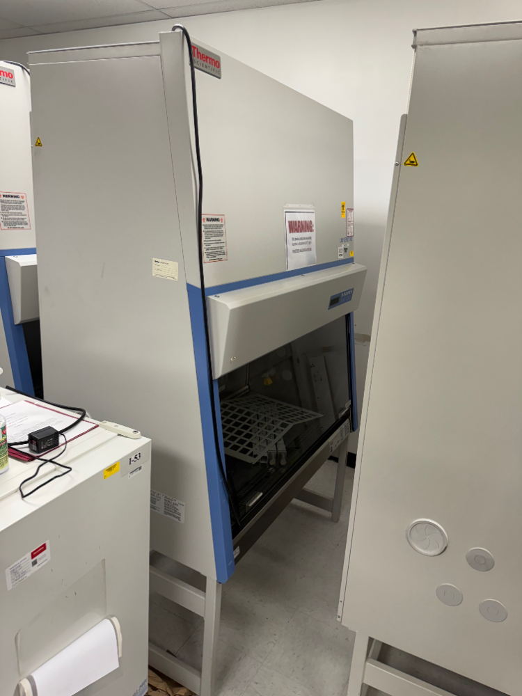 Image of Thermo 1300 Series A2 4' BioSafety Cabinet